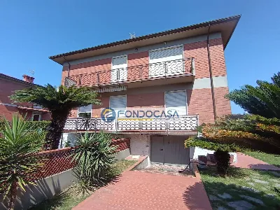 Casa Indipendente in vendita a Carrara, Ma... - foto 2
