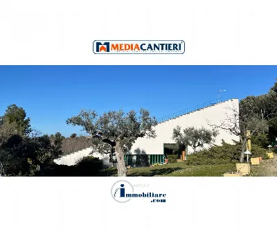 Villa in vendita a Pescara, Zona San Silve... - foto 1