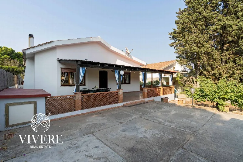Villa in vendita a Sant'Anna Arresi - foto 1