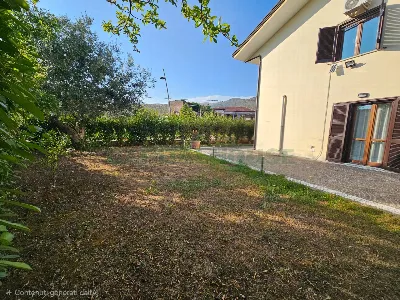 Villa a Camigliano