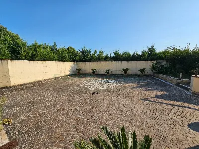 Villa in vendita a Camigliano - foto 2