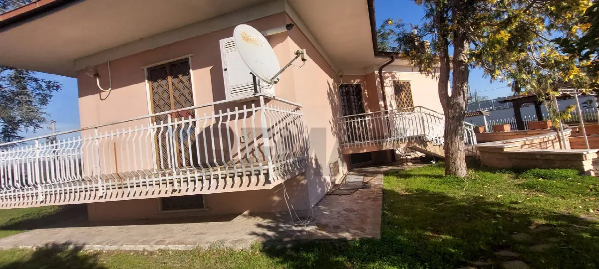 Villa in vendita a Sessa Aurunca - foto 3
