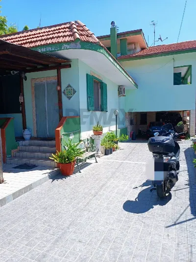 Villa in vendita a Minturno - foto 1