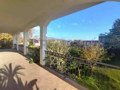 Villa in vendita a Santi Cosma e Damiano - foto 1