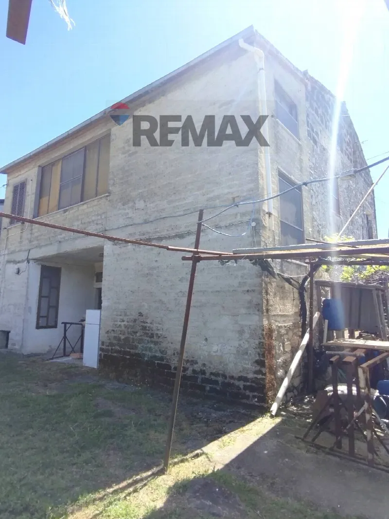 Casa Indipendente in vendita a Santi Cosma e Damiano - foto 1