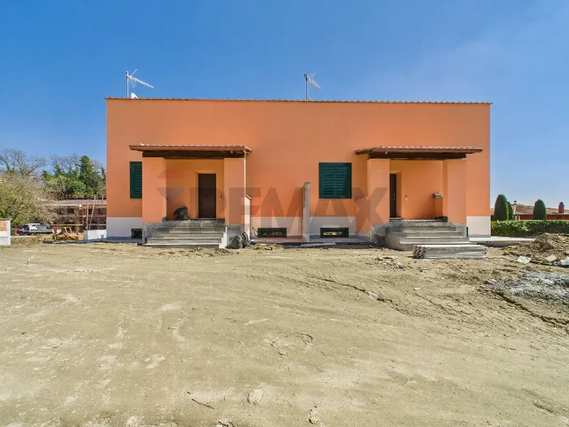 Casa Indipendente in vendita a Formello - foto 1