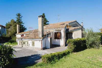 Casa Indipendente in vendita a Formello - foto 2