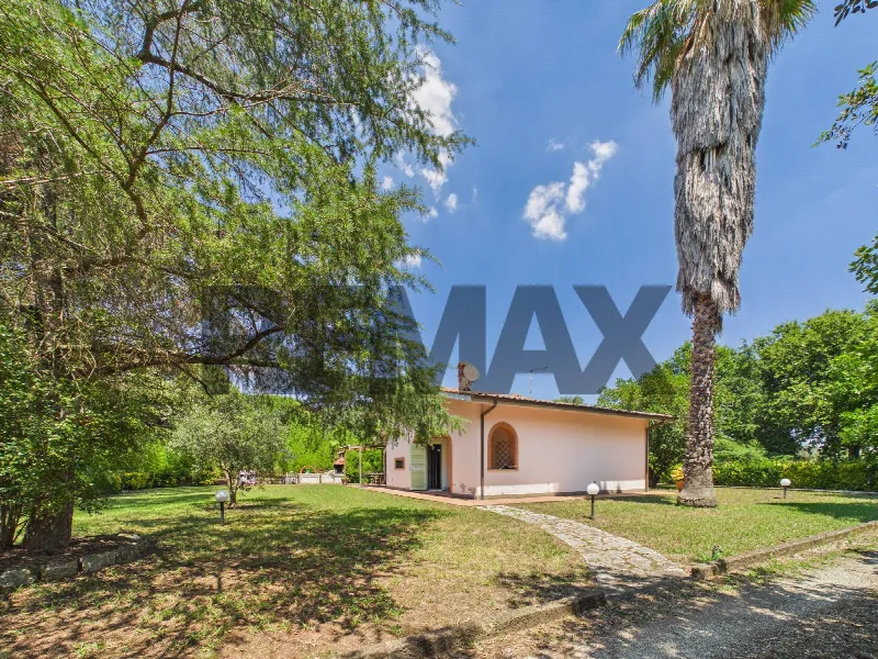 Villa in vendita a Formello - foto 2
