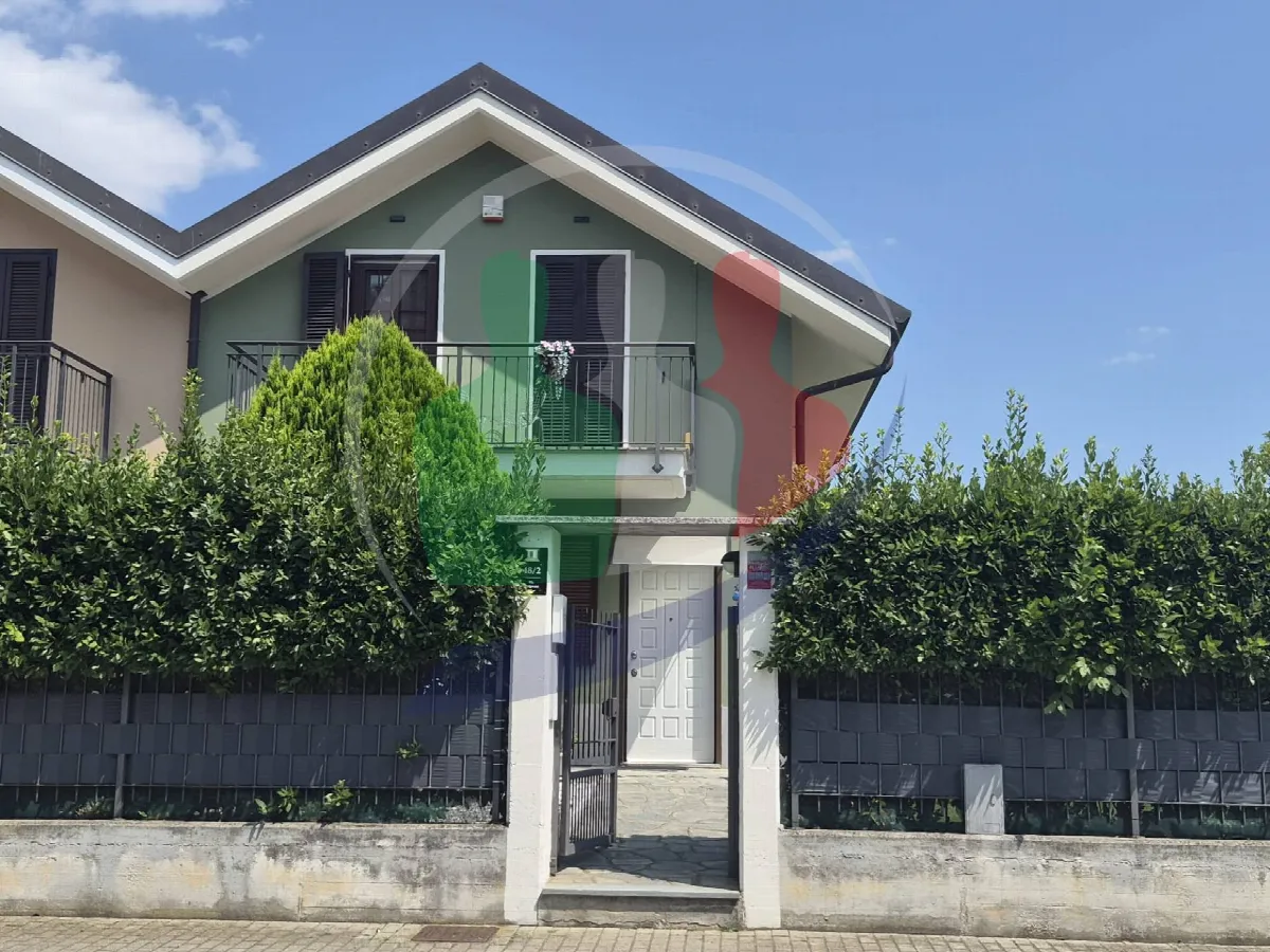 Casa Indipendente in vendita a La Loggia - foto 3