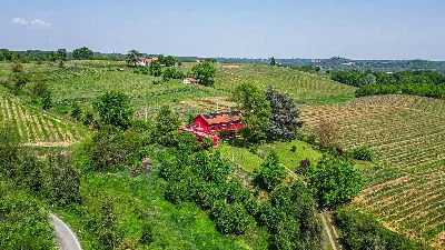 Villa in vendita a Nizza Monferrato - foto 1