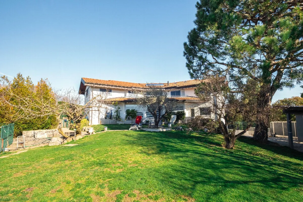 Villa in vendita a Capiago Intimiano - foto 2