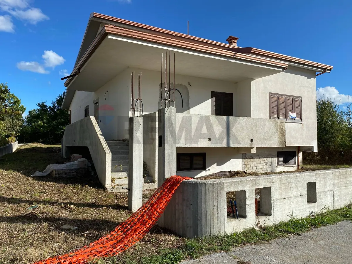 Villa in vendita a Rocchetta a Volturno - foto 2