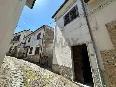 Casa Indipendente in vendita a Colli a Vol... - foto 2