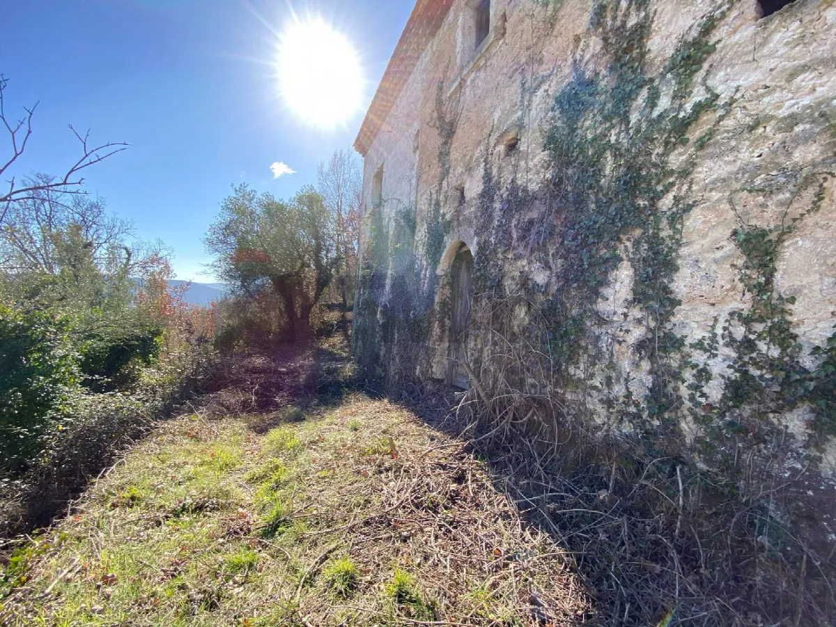 Rustico/Casale in vendita a Rocchetta a Volturno - foto 2