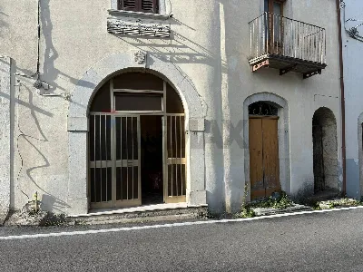 Casa Indipendente in vendita a Pizzone - foto 3