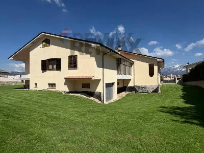 Villa in vendita a Introdacqua - foto 1