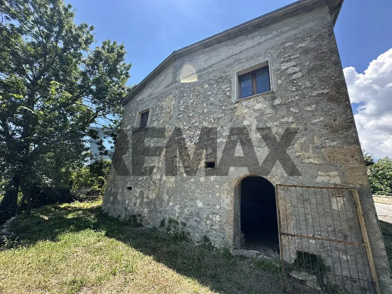 Rustico/Casale in vendita a Rocchetta a Volturno - foto 1