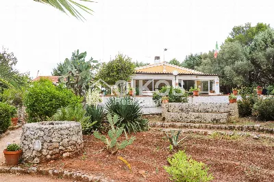 Villa in vendita a Noto - foto 1