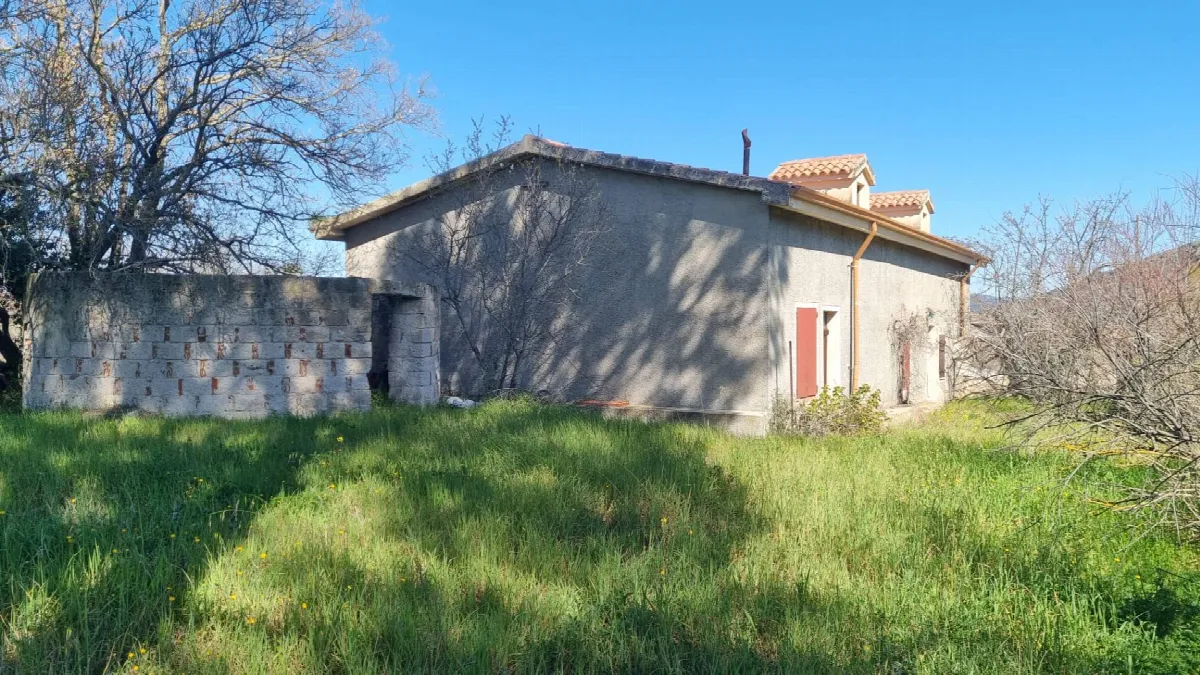 Rustico/Casale in vendita a Ozieri - foto 2