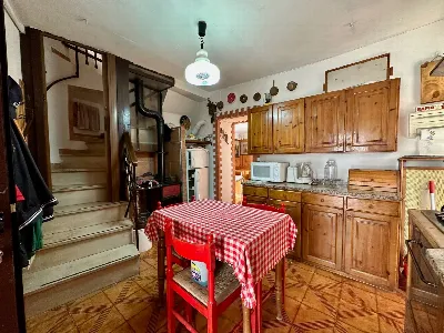 Casa Indipendente in vendita a Caporciano - foto 3