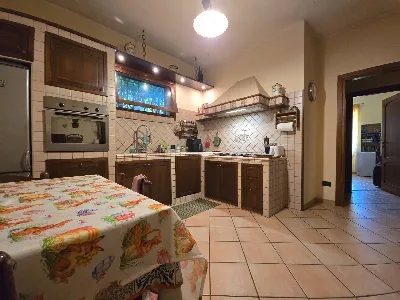 Villa in vendita a L'Aquila, Coppito, Pret... - foto 3
