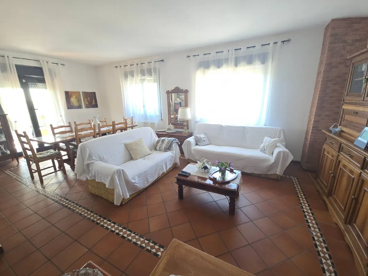 Villa in vendita a L'Aquila, Coppito, Preturo, Genzano, Sassa - foto 3