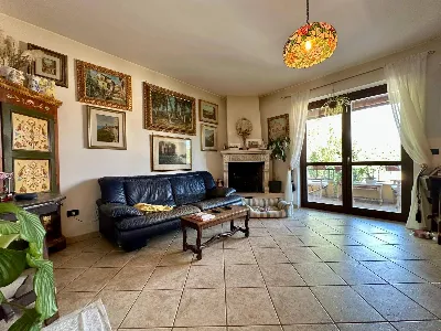 Villa in vendita a L'Aquila, Coppito, Pret... - foto 4