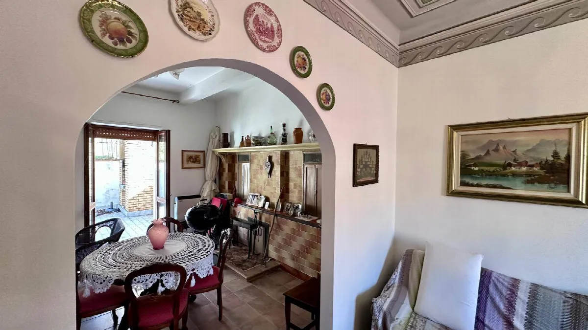 Casa Indipendente in vendita a Villa Santa Lucia degli Abruzzi - foto 3