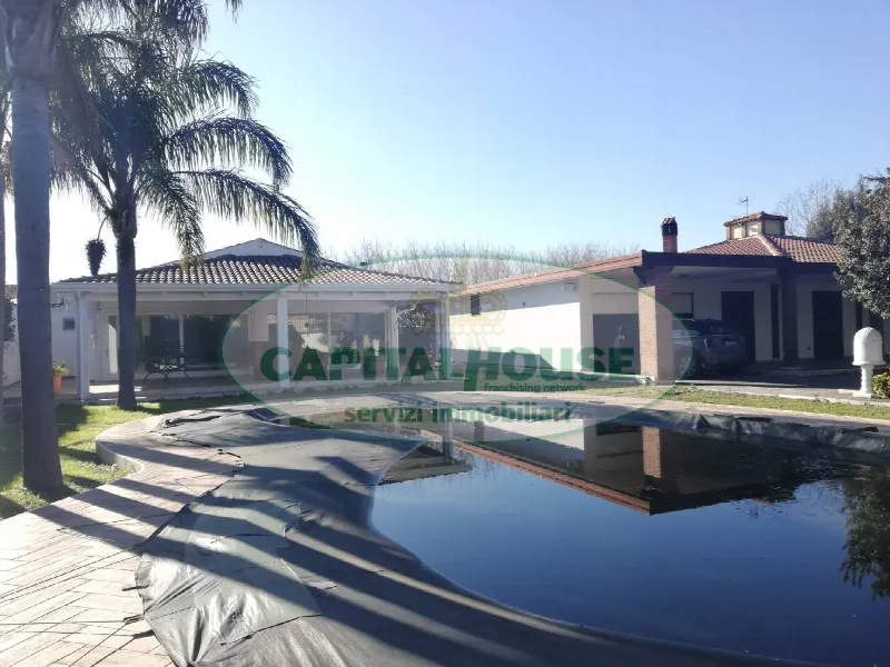 Villa in vendita a Striano - foto 1