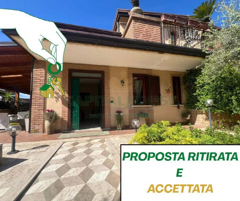 Villa in vendita a Pratola Serra - foto 1