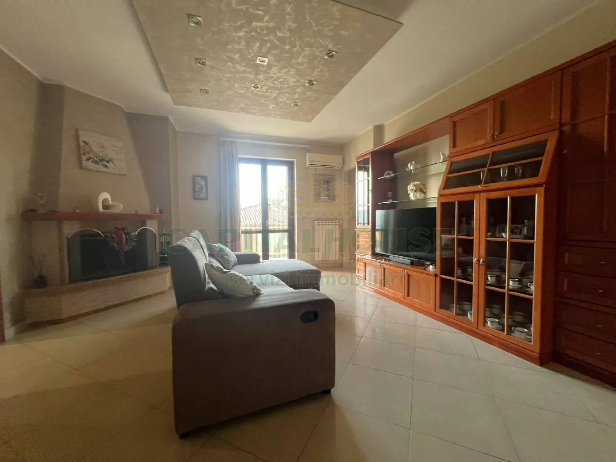 Casa Indipendente in vendita a Pratola Serra - foto 4