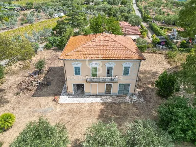 Rustico/Casale in vendita a Capoliveri - foto 2