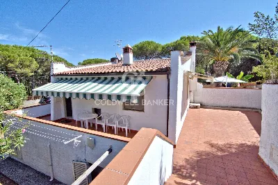 Villa a Campo nell'Elba