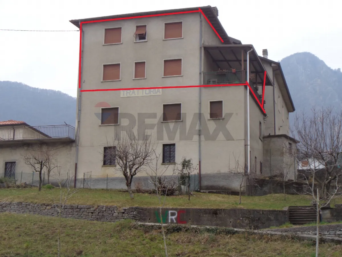 Casa Indipendente in vendita a Sant'Omobono Terme - foto 2