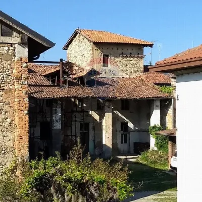 Rustico/Casale in vendita a Osnago - foto 4