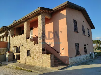 Casa Indipendente in vendita a Bastia Umbr... - foto 2