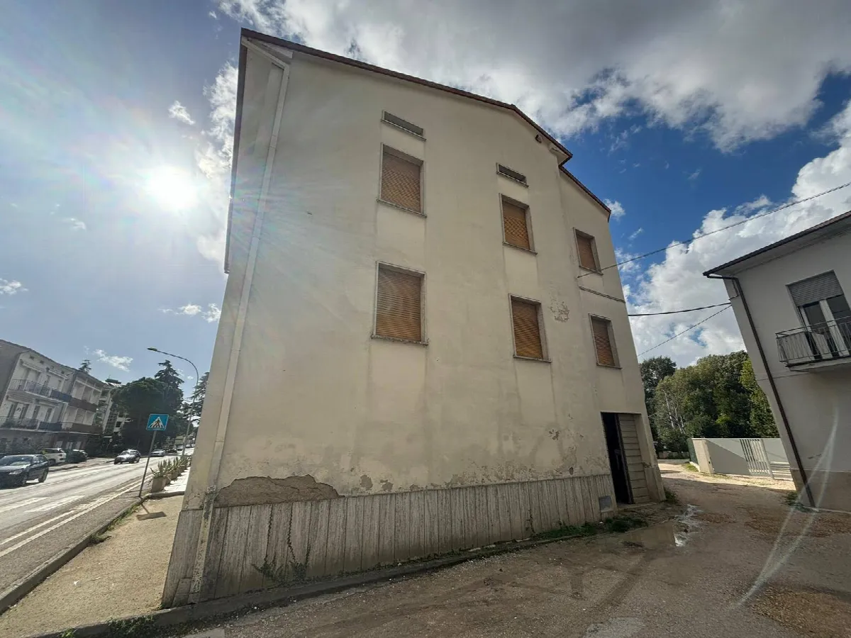Casa Indipendente in vendita a Bastia Umbra - foto 3