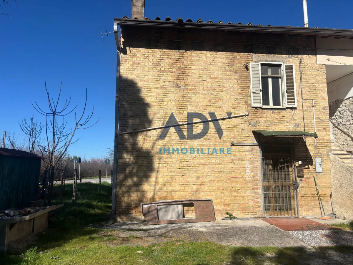 Casa Indipendente in vendita ad Assisi - foto 3