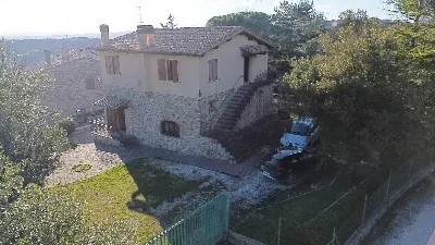 Rustico/Casale in vendita a Assisi - foto 1