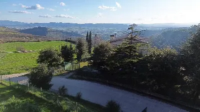 Rustico/Casale in vendita a Assisi - foto 2