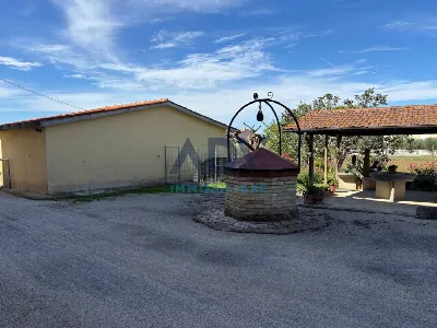 Casa Indipendente in vendita a Assisi - foto 5