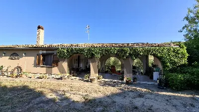 Villa a Castellana Sicula