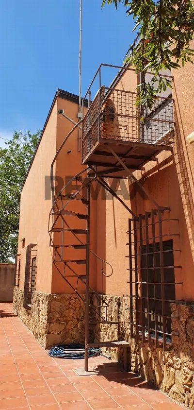 Rustico/Casale in vendita a Valguarnera Ca... - foto 8