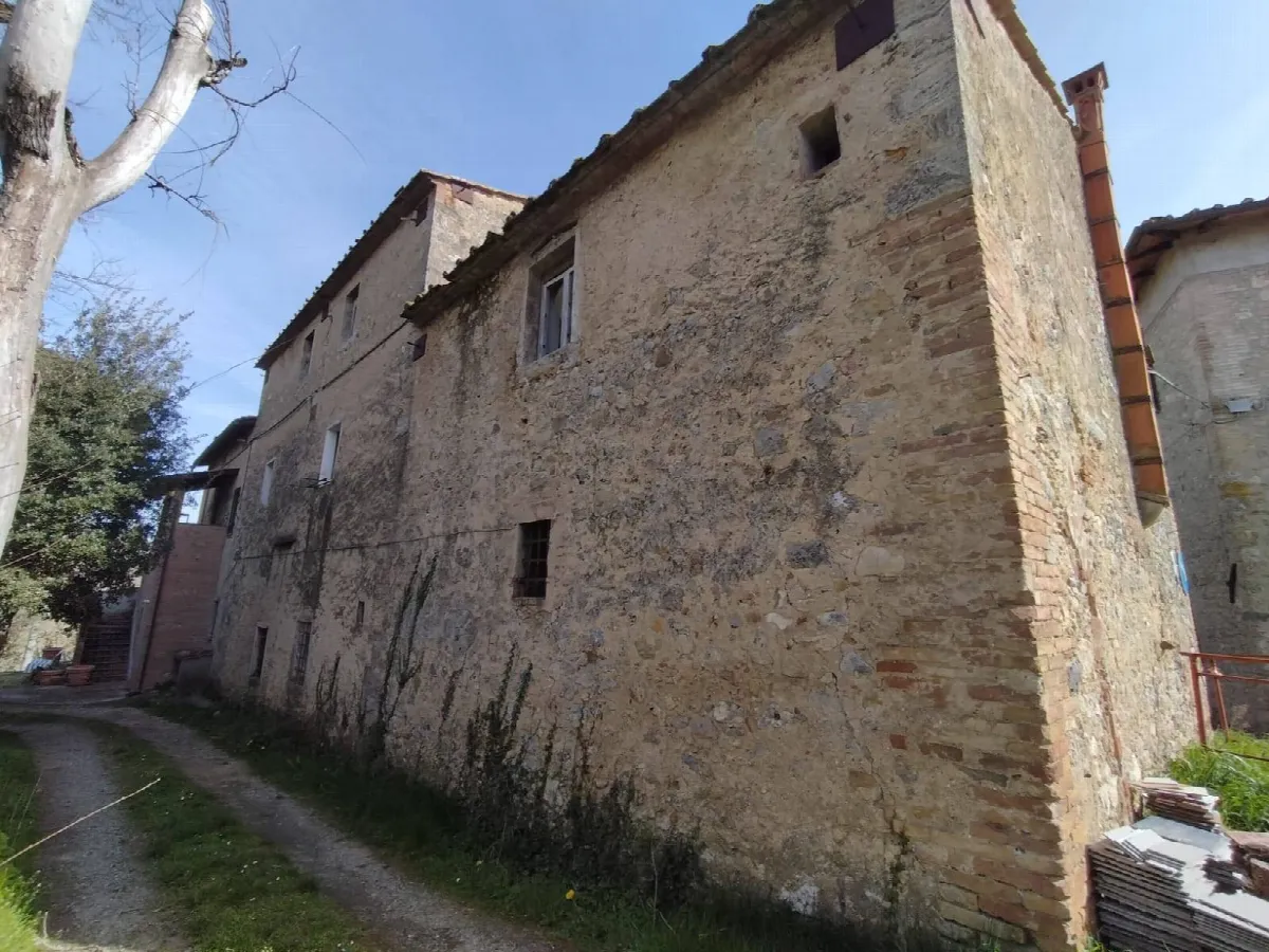 Rustico/Casale in vendita a Monteriggioni - foto 3