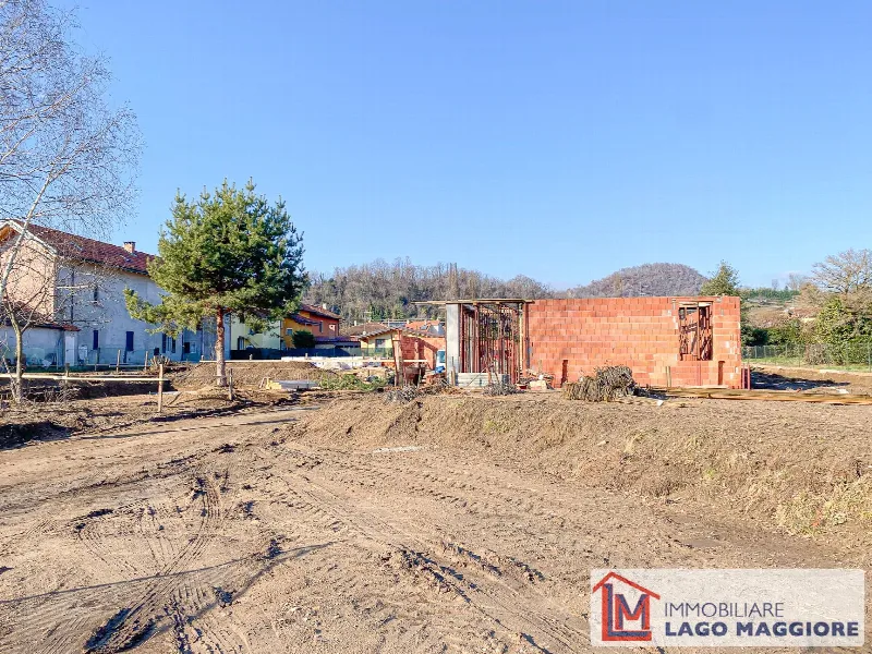 Villa in vendita a Angera - foto 7