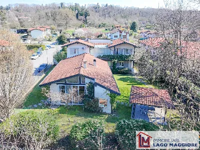 Villa in vendita a Travedona-Monate - foto 2