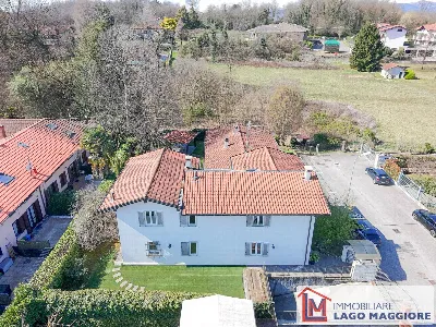 Villa in vendita a Travedona-Monate - foto 4