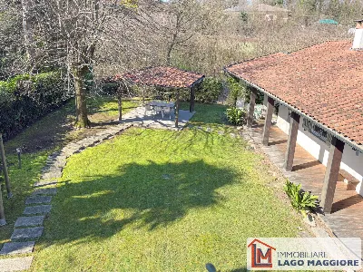 Villa in vendita a Travedona-Monate - foto 9