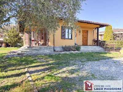 Villa in vendita a Ispra - foto 1