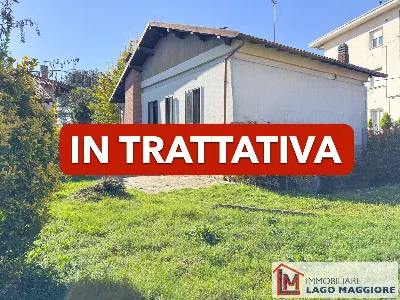 Villa in vendita a Sesto Calende - foto 1